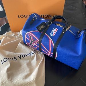 LOUIS VUITTON NBA Bandoulière Keepall 55